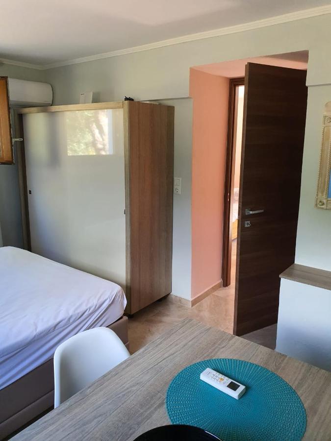 דירות קואינירה Panos House מראה חיצוני תמונה